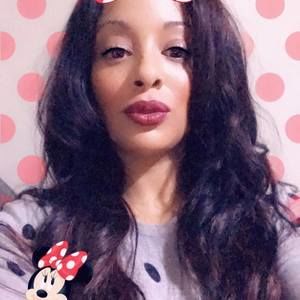 Meet your Posher, Sharon